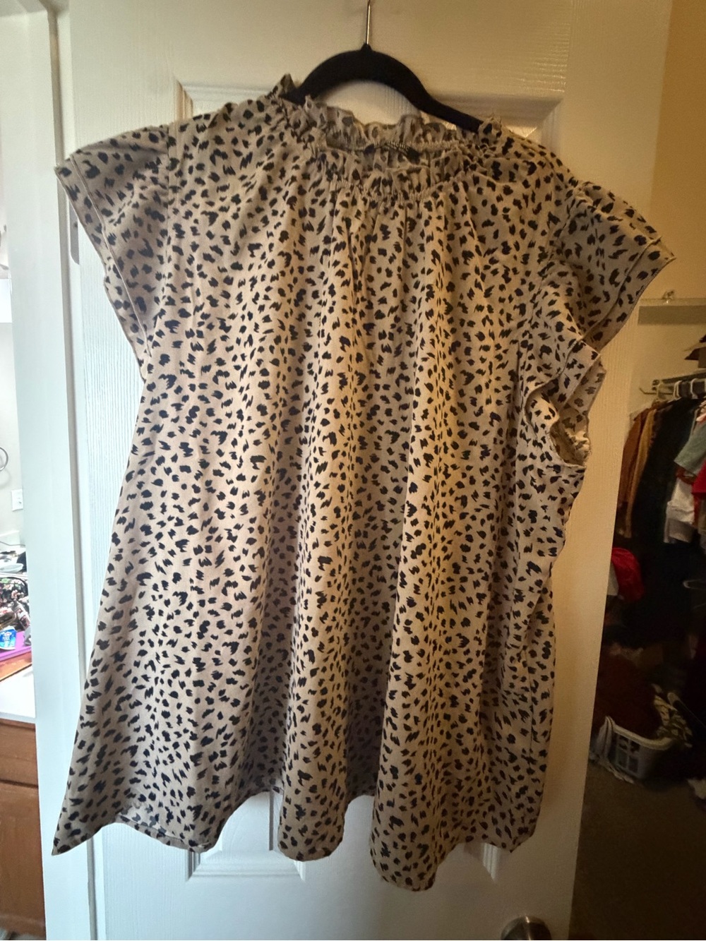 BloomChic Beige and Black Printed Flutter Sleeve Tunic